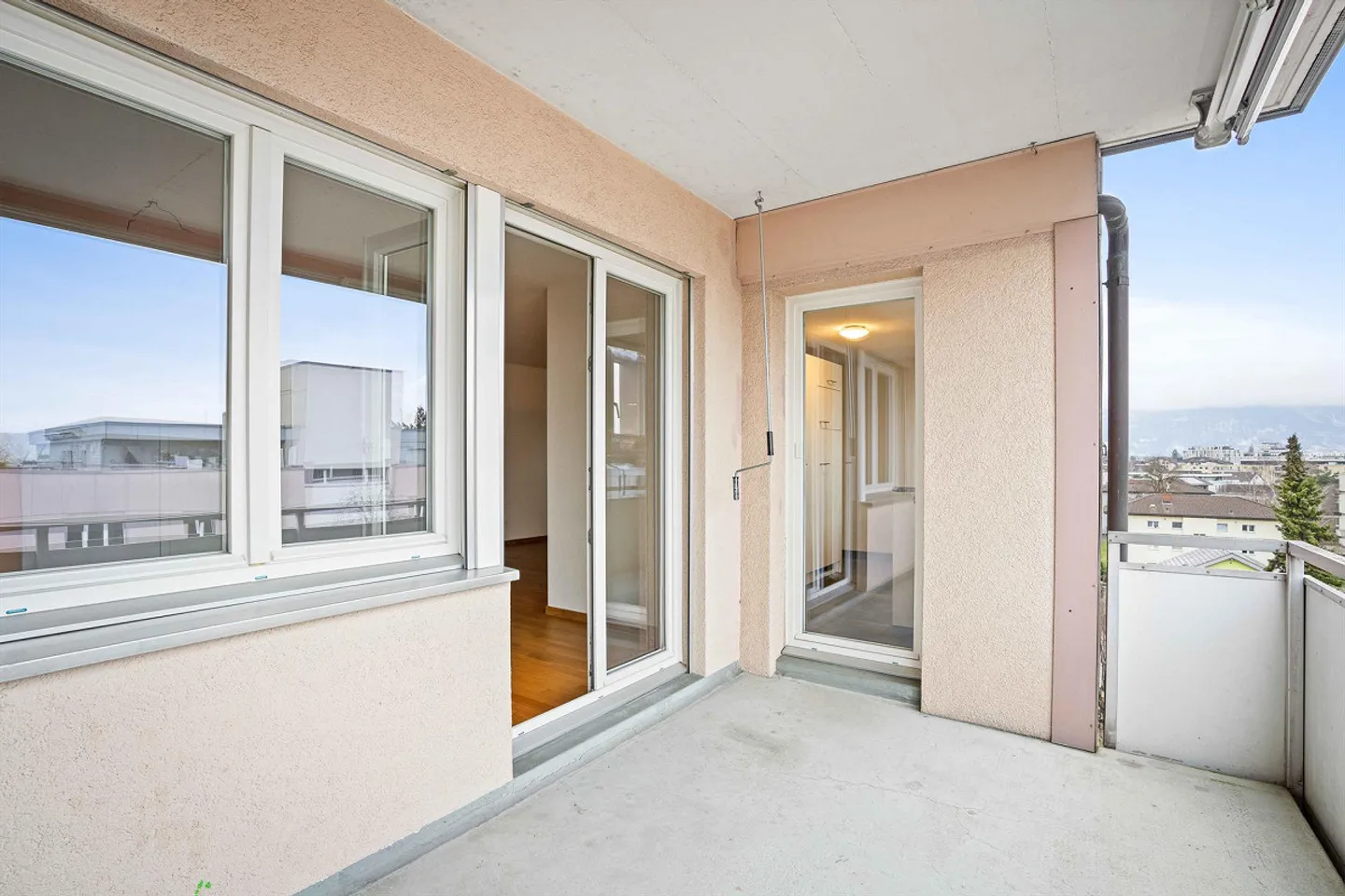 Your new home in a central location - Photo 7 of 9