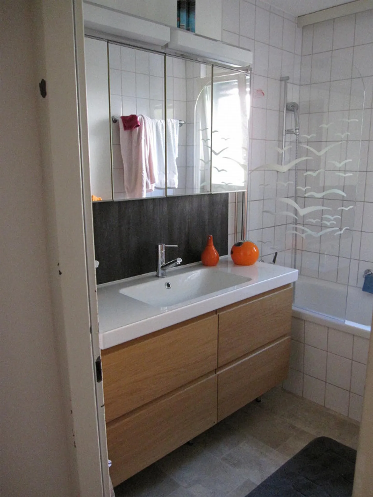 Wohlensee, sonnige Lage, tolle Aussicht + mit ÖV in 15 Min. am Bahnhof - Foto 2 von 7