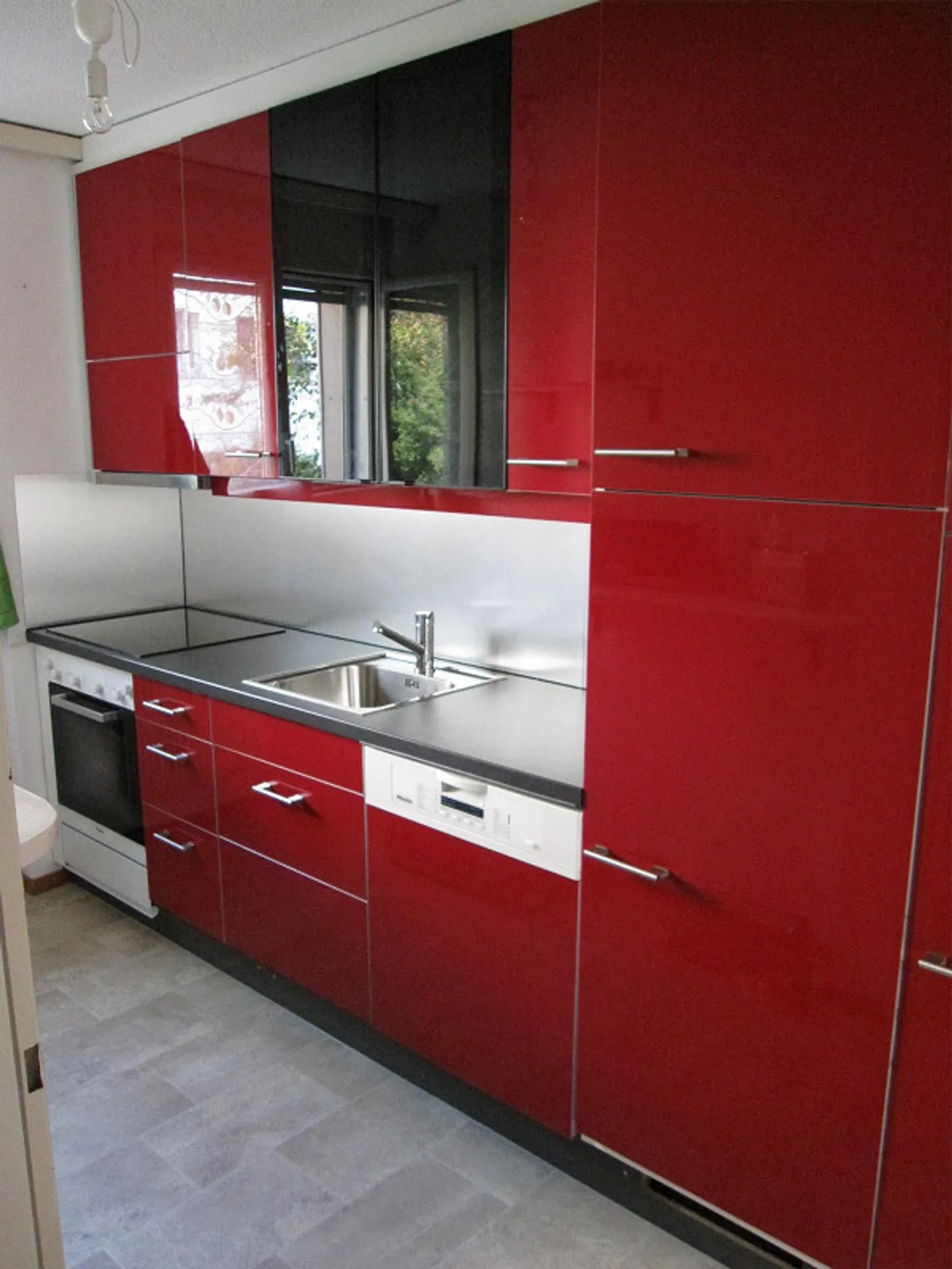 Wohlensee, sonnige Lage, tolle Aussicht + mit ÖV in 15 Min. am Bahnhof - Foto 1 von 7