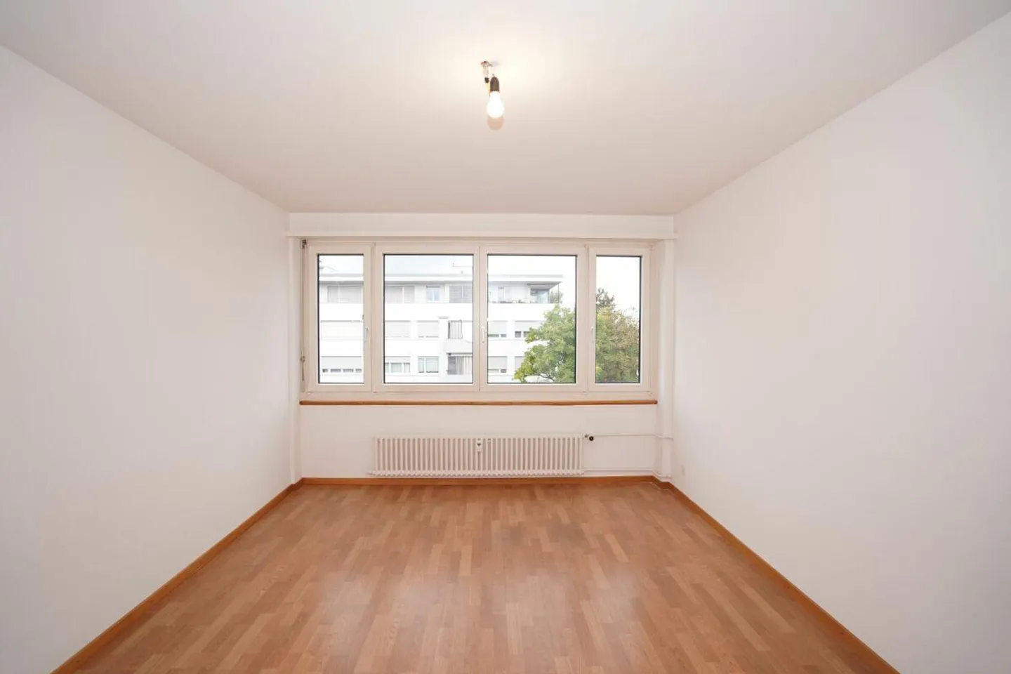 Appartamento moderno con 3 camere nel quartiere Iselin - Foto 3 di 8