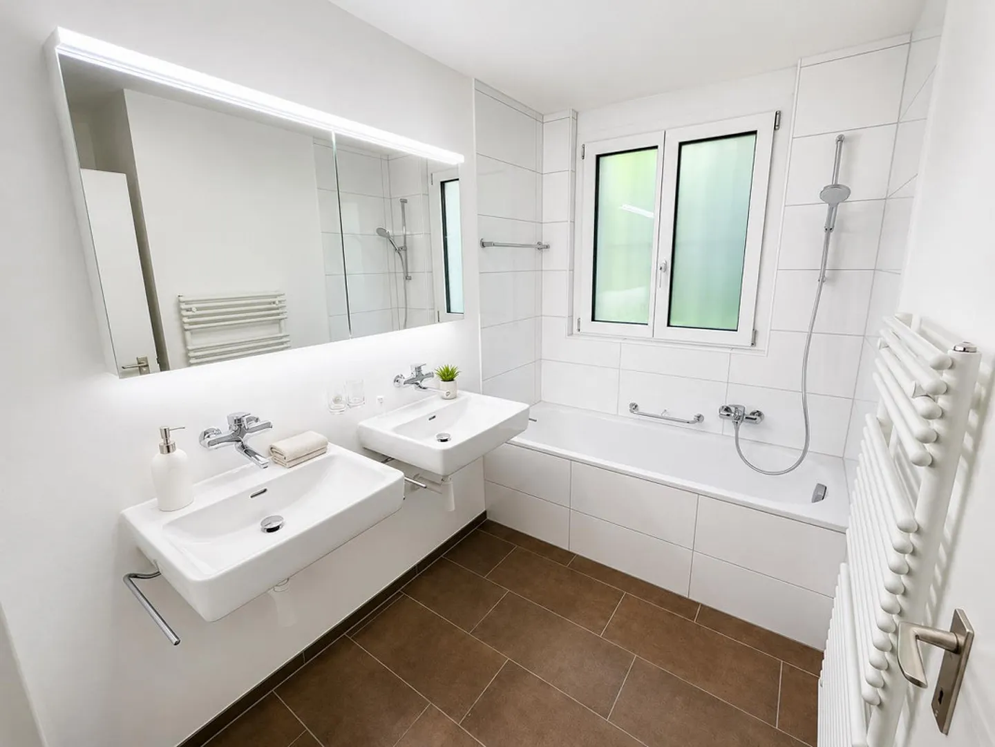 Appartement lumineux de 4,5 pièces avec balcon à Saint-Gall - Photo 12 sur 14