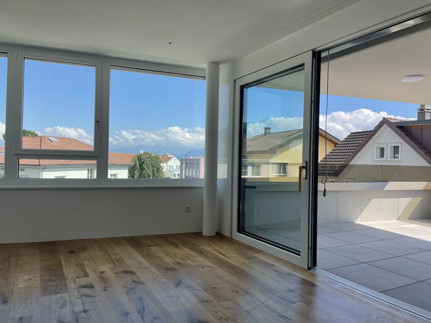 Bellissimo appartamento di 4,5 stanze in affitto - Foto 7 di 14