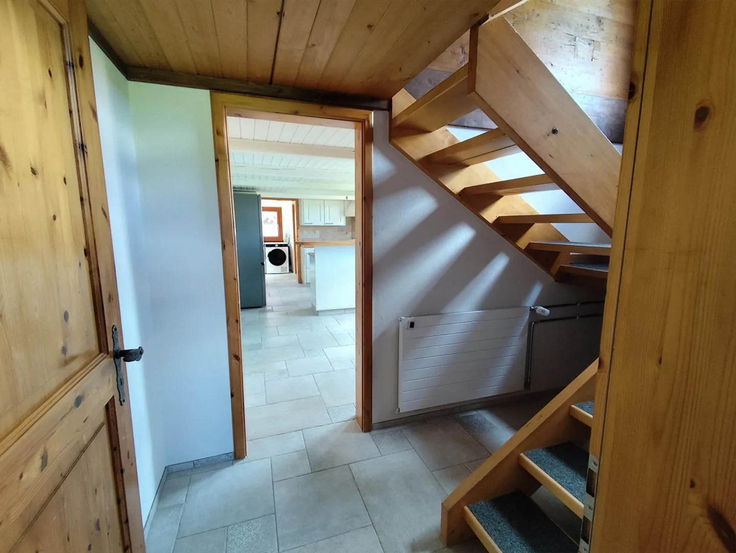 Appartamento affascinante di 6,5 stanze con grande garage - Foto 2 di 16