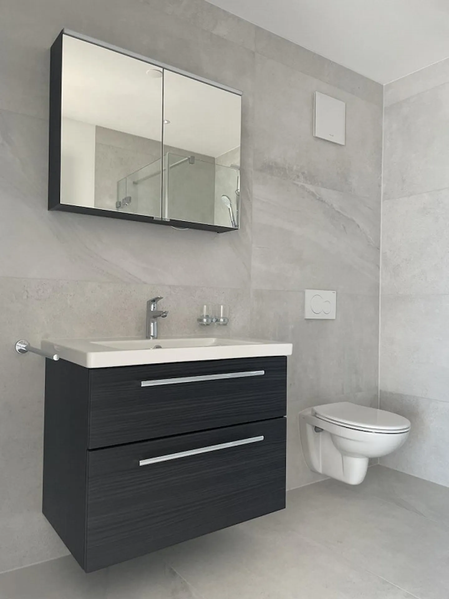 Bellissimo appartamento di 4,5 stanze in affitto - Foto 11 di 14