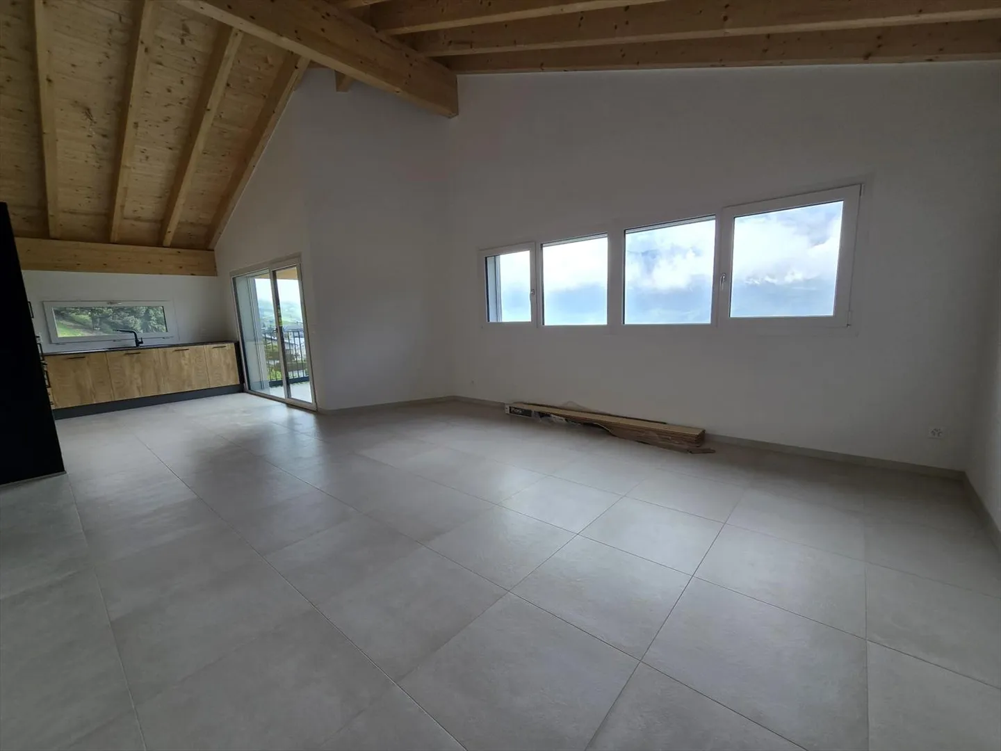 Dachgeschoss 4.5 Zimmer - Foto 13 von 16