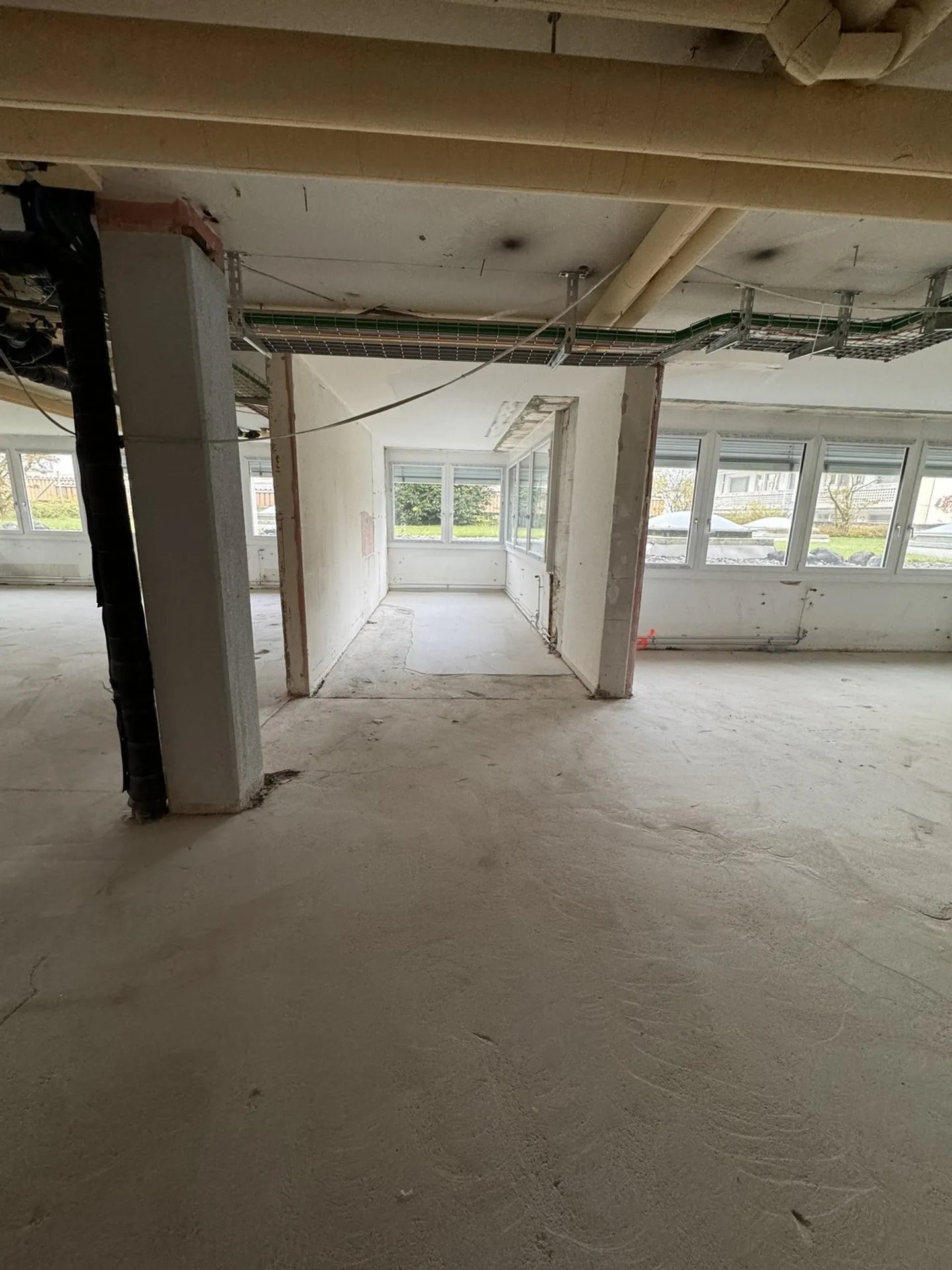 Business Future According to Your Visions in Wabern - Photo 8 of 9