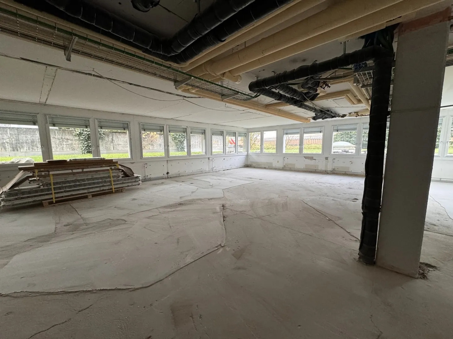 Business Future According to Your Visions in Wabern - Photo 2 of 9