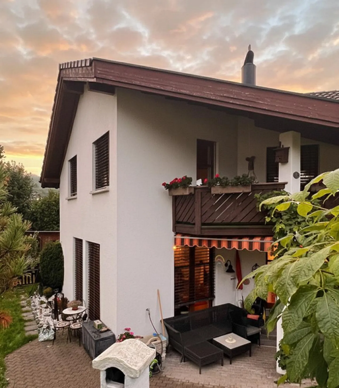 Semi-Detached Family House with Rigi View and Idyllic Garden - Photo 18 of 20