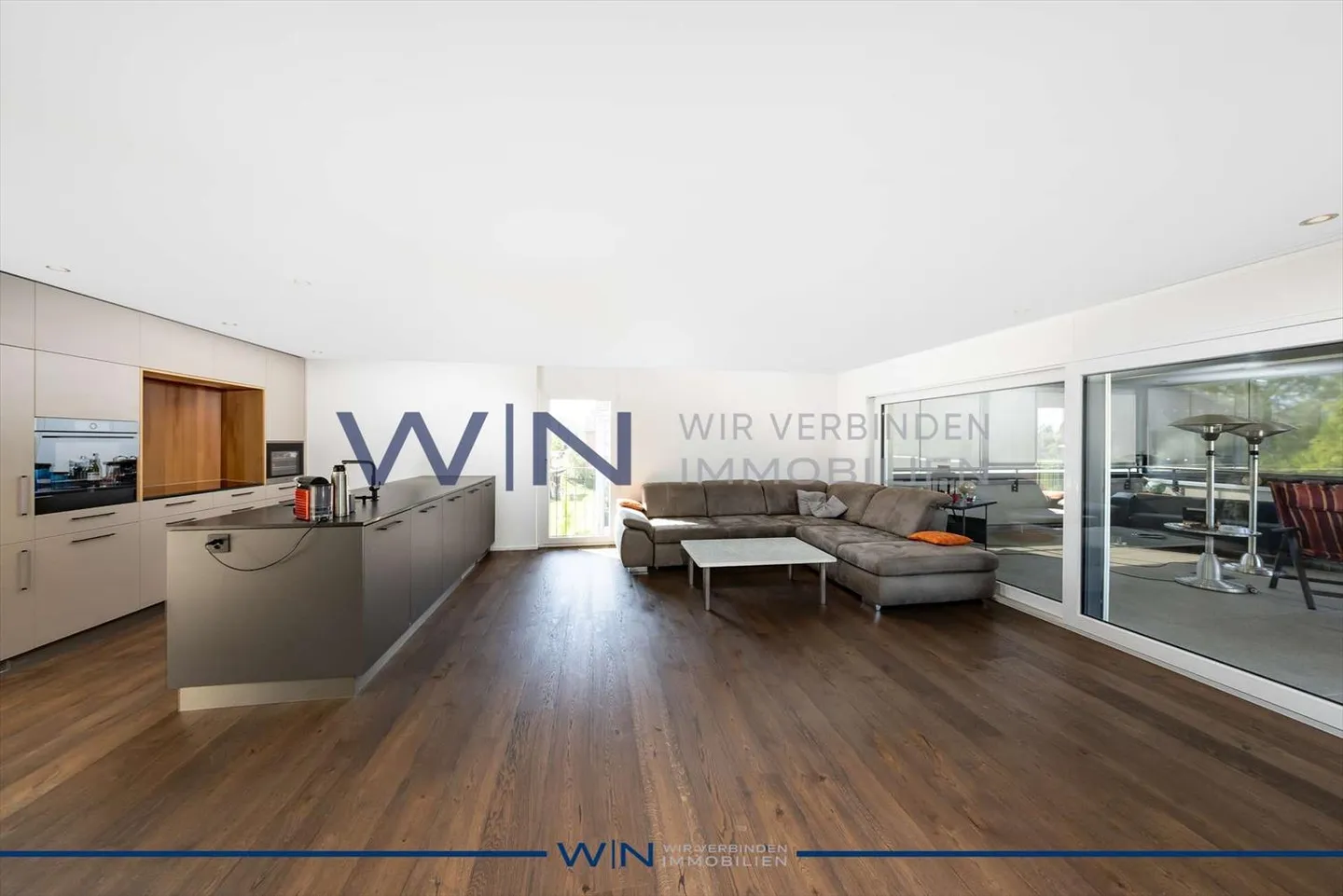 Penthouse for sale - Photo 1 of 13