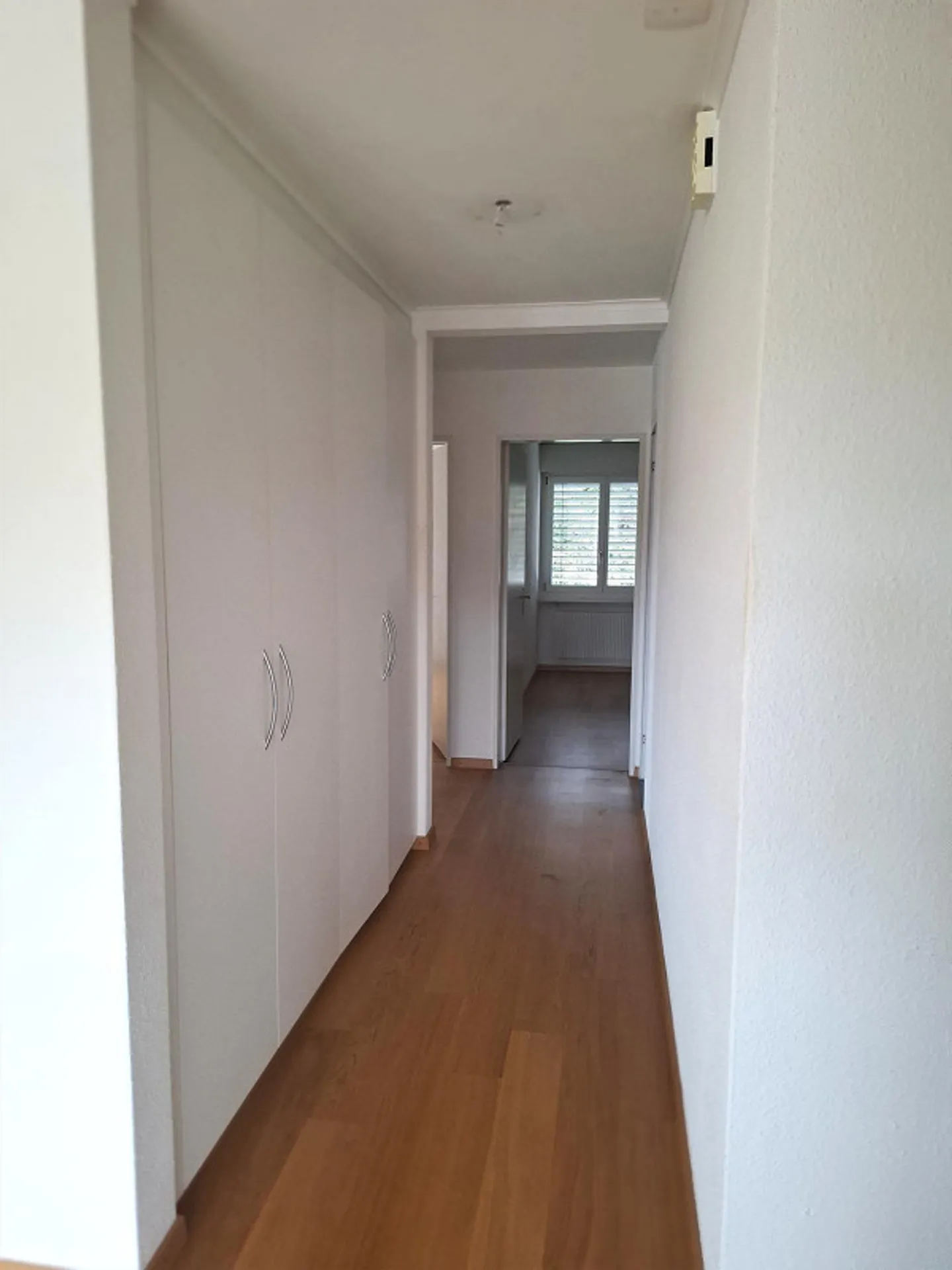 Bell'appartamento di 5,5 stanze con balcone - Foto 6 di 13