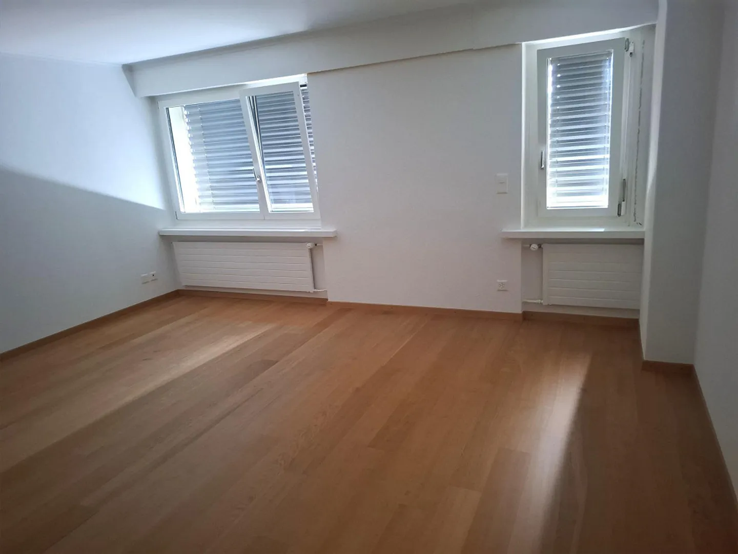 Bell'appartamento di 5,5 stanze con balcone - Foto 8 di 13