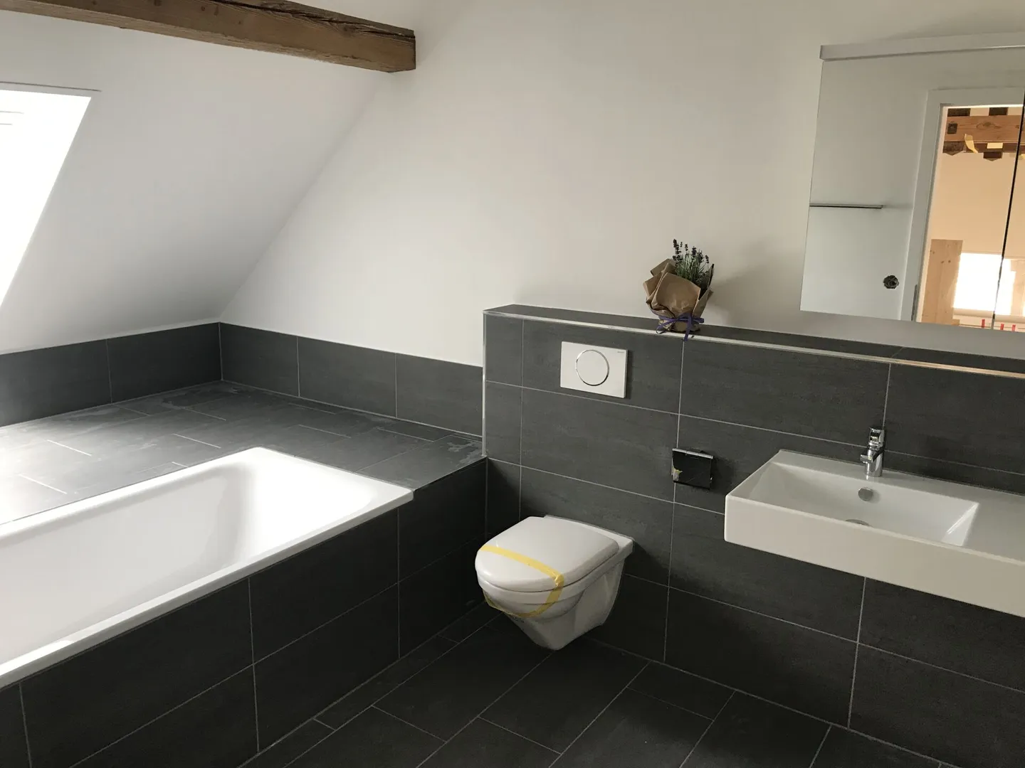 Appartamento Maisonette di 4.5 stanze luminoso in centro - Foto 5 di 14
