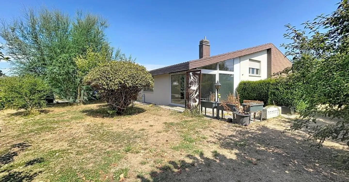 Maison familiale charmante avec jardin - Photo 1 sur 10