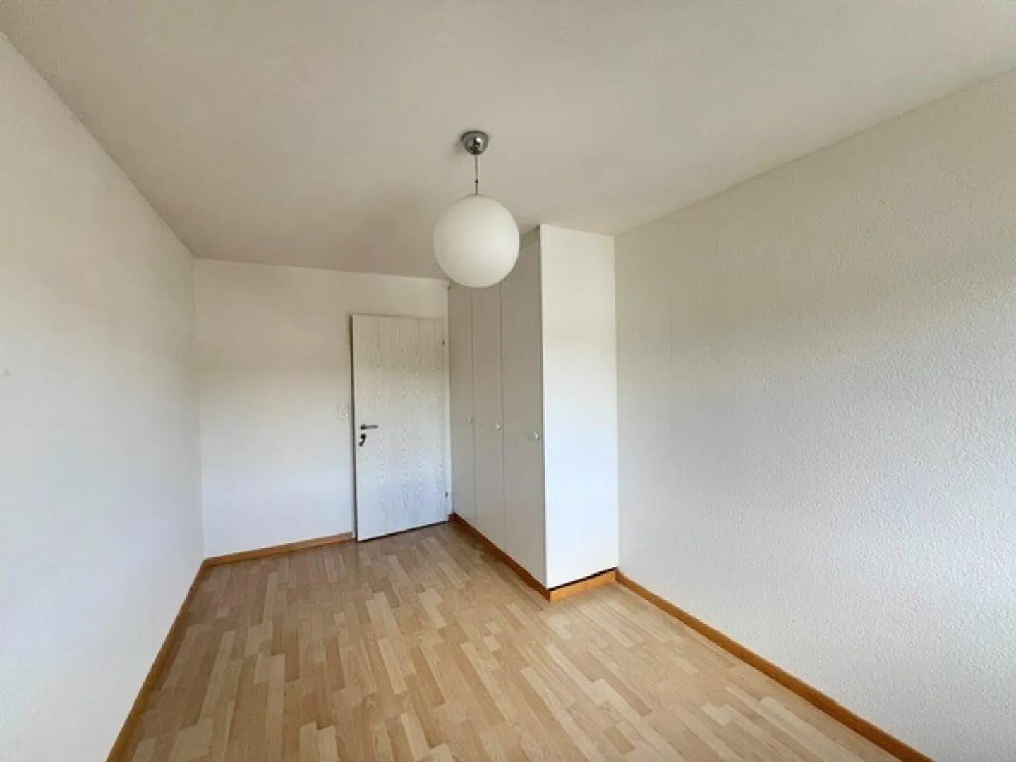 Traumhafte 5.5-Zimmerwohung mit grosszügigem Grundriss und Terrasse sucht Sie! - Foto 21 di 29