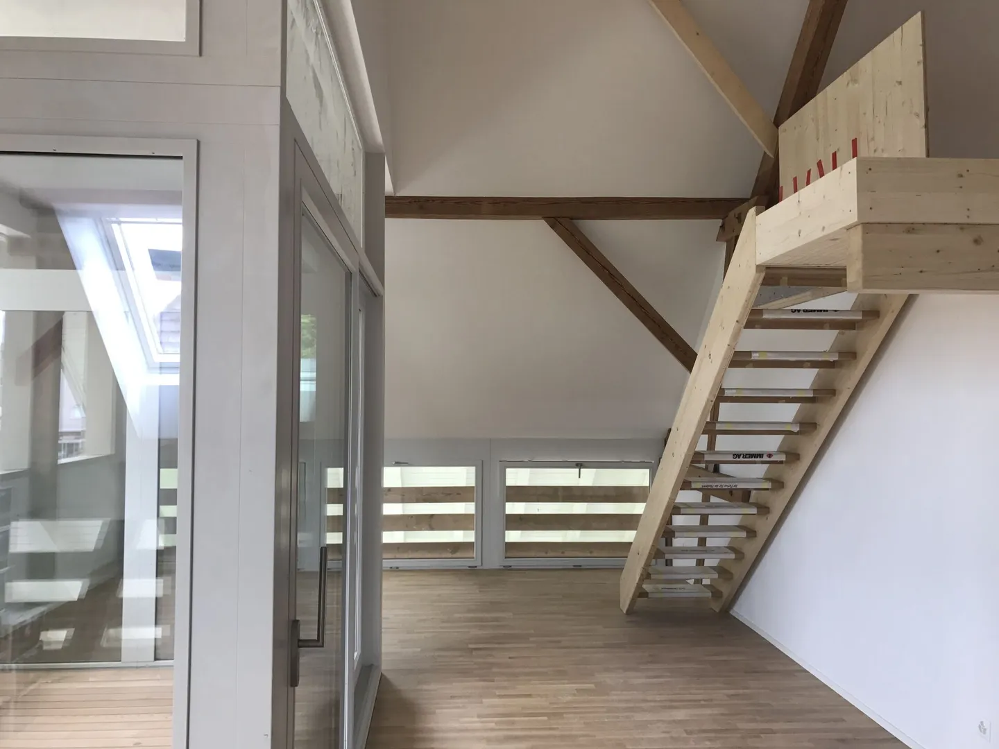 Appartamento Maisonette di 4.5 stanze luminoso in centro - Foto 9 di 14