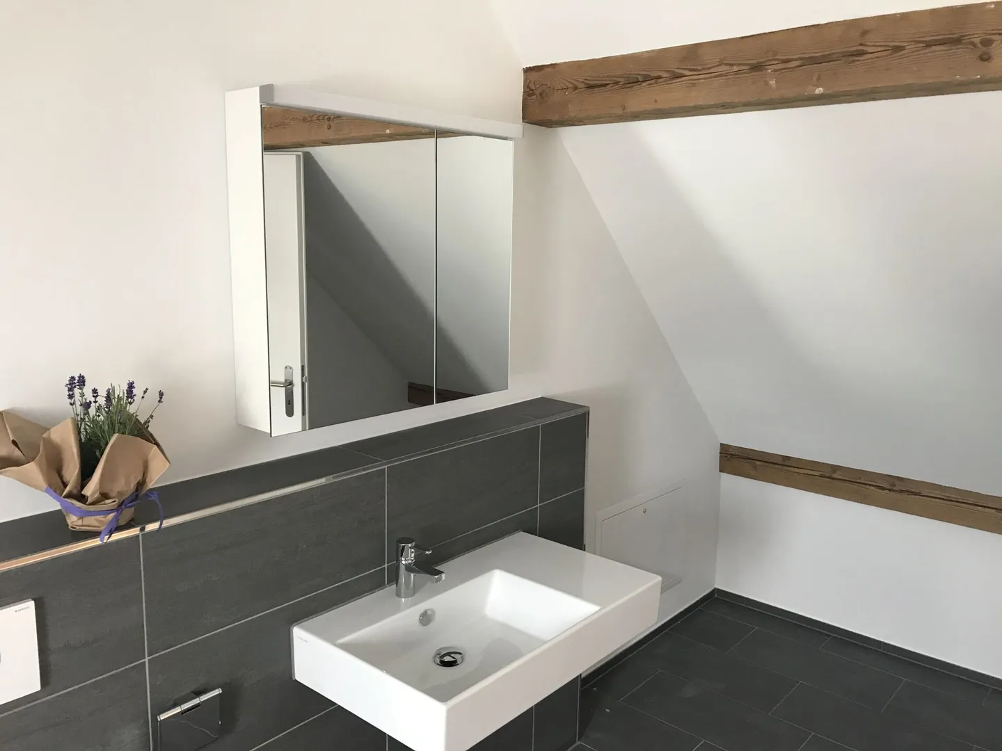 Appartamento Maisonette di 4.5 stanze luminoso in centro - Foto 12 di 14