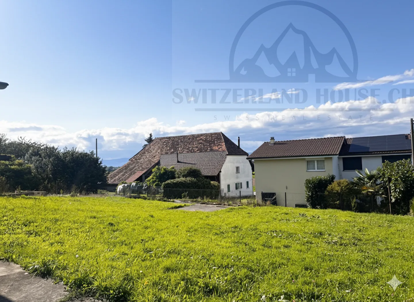 Magnificent 3.5 room villa in Domdidier close to amenities and nature - Photo 4 of 7