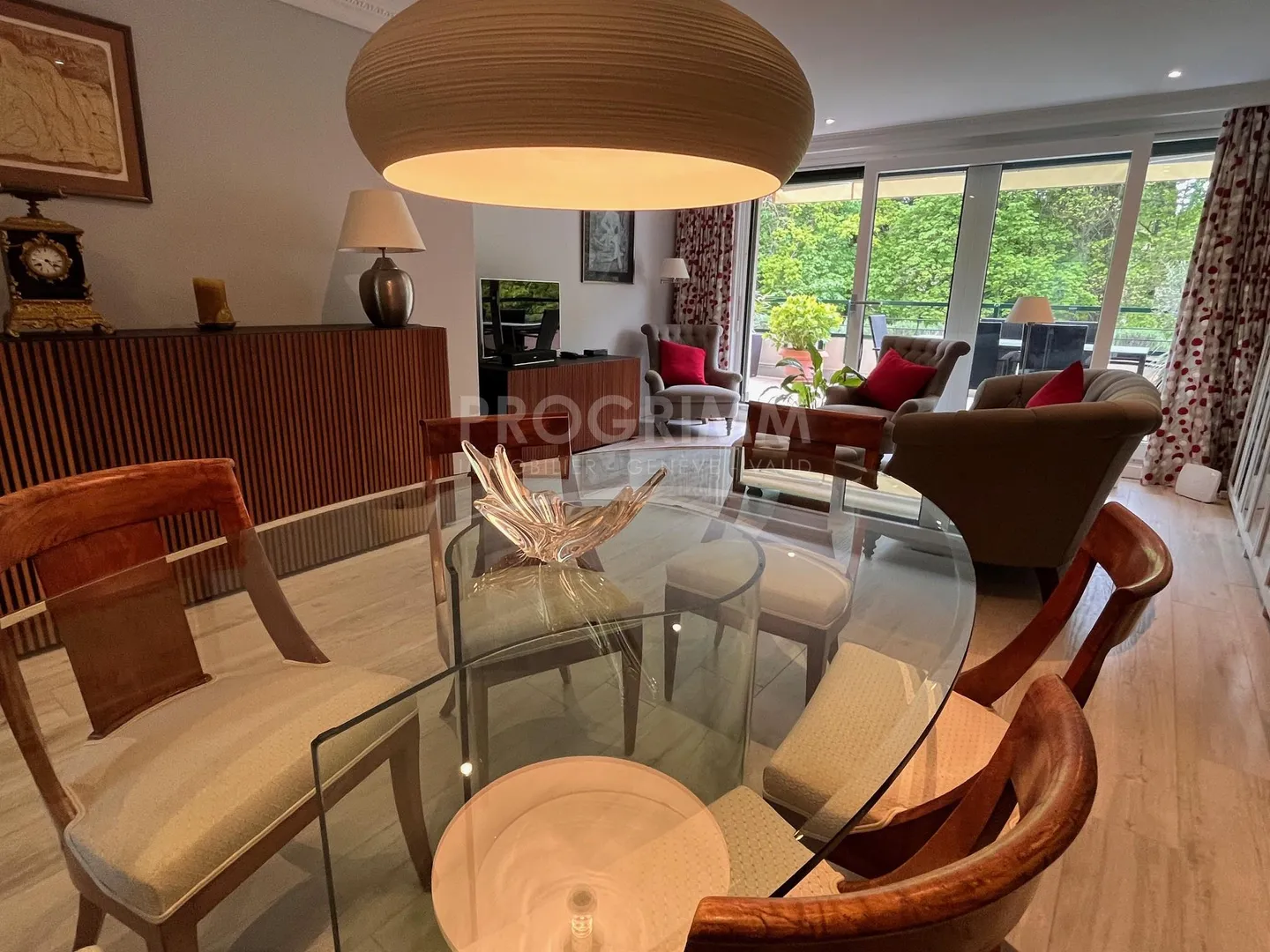 Renoviertes Apartment mit Terrasse - Foto 5 von 6