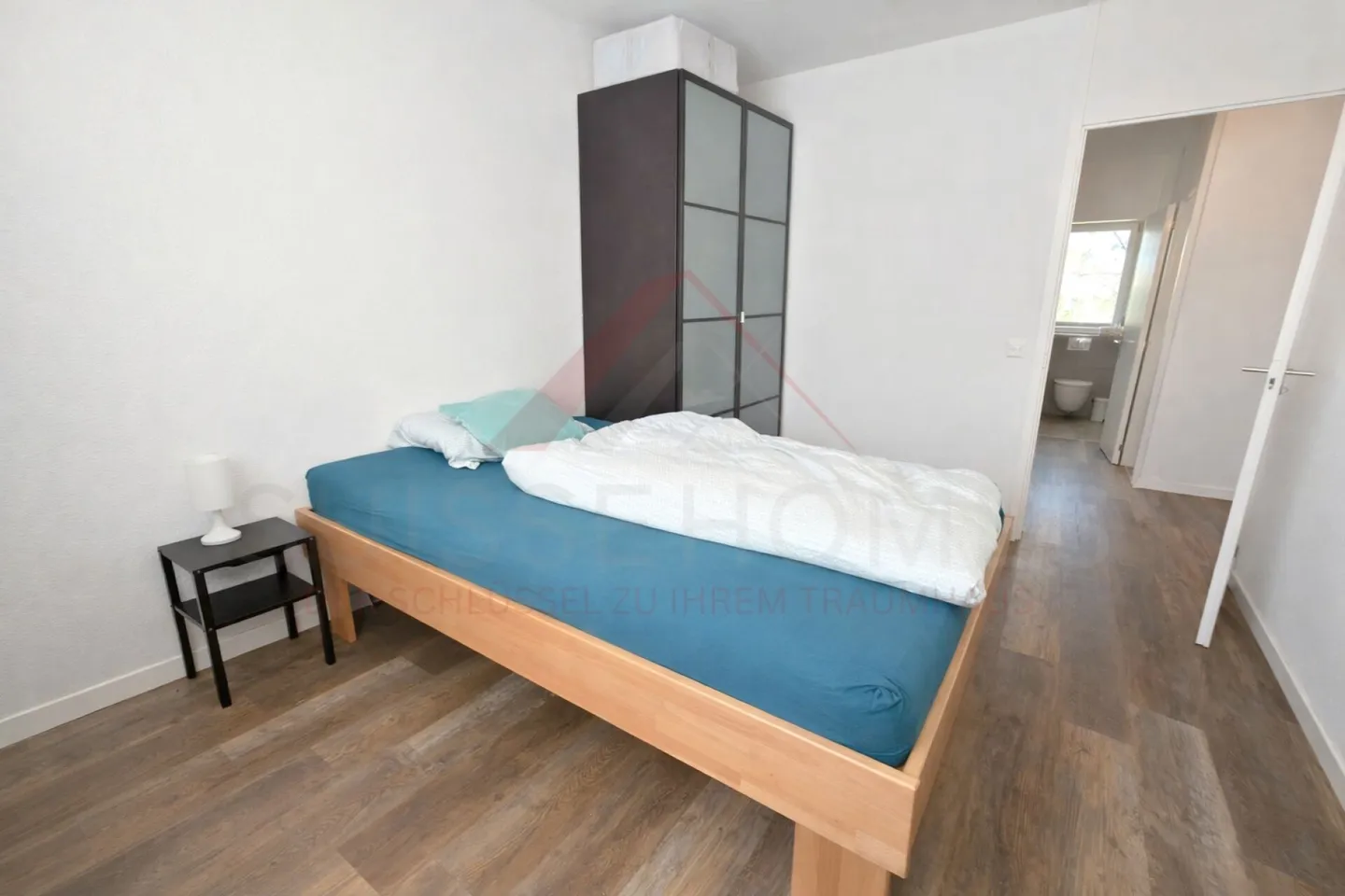 Modernized 5.5-Room Apartment - Photo 12 of 20