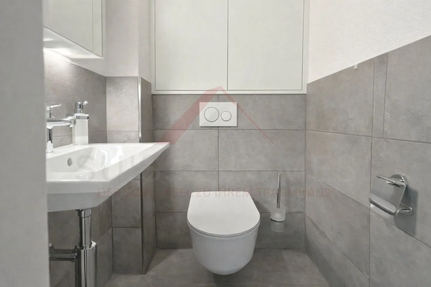 Modernized 5.5-Room Apartment - Photo 19 of 20