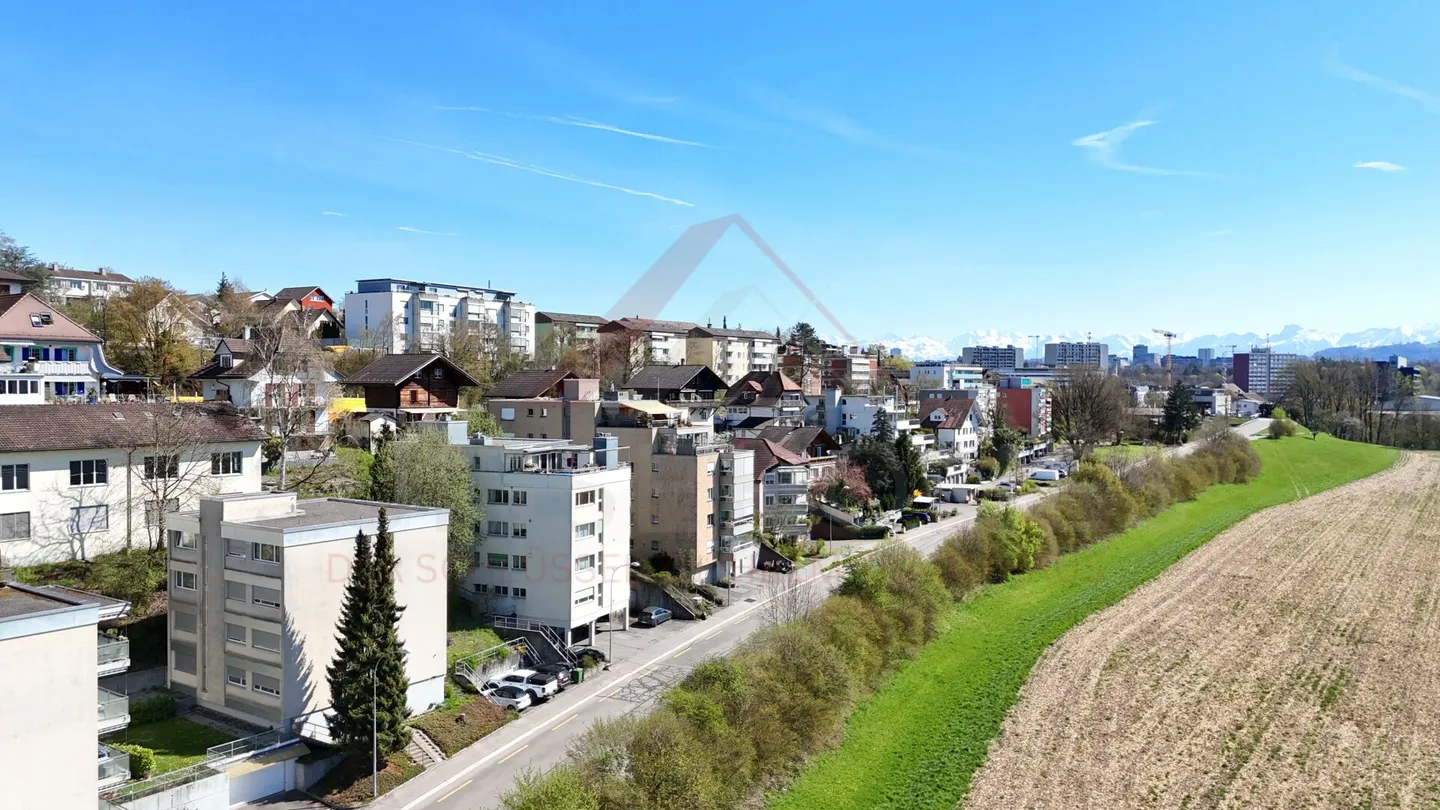 Modernized 5.5-Room Apartment - Photo 20 of 20