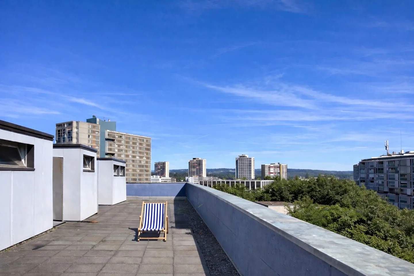 Appartement en copropriété ensoleillé de 3.5 pièces avec balcon, cave et place de parking intérieure - Photo 19 sur 25