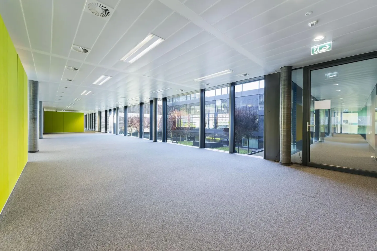 Superficie amministrativa di 529 m² al 3° piano - grandi spazi per uffici luminosi e modulari - Foto 5 di 9