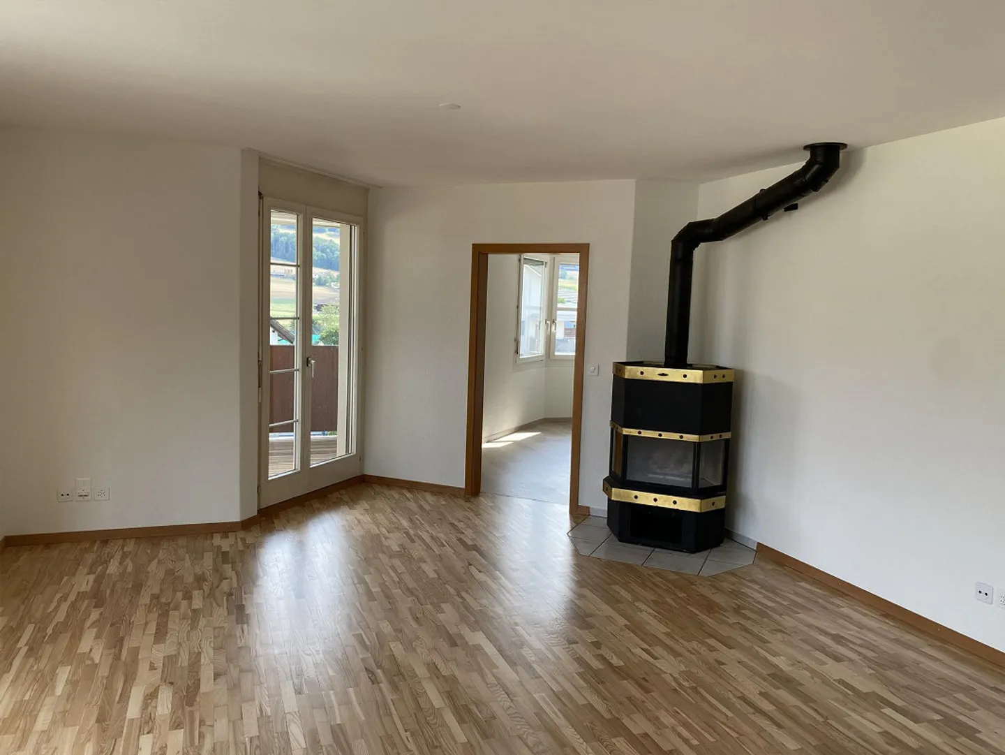 Charming apartment in rural surroundings - Photo 5 of 13