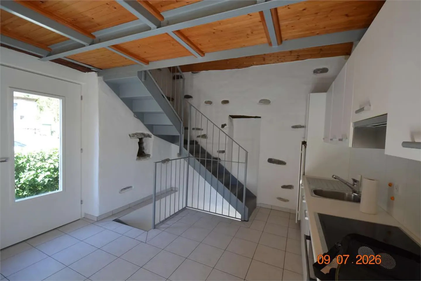 Solduno - Charmante Maison Rustique sur 3 Niveaux avec Espace Extérieur Privé - Photo 1 sur 6