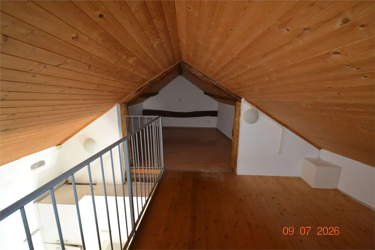 Solduno - Charmante Maison Rustique sur 3 Niveaux avec Espace Extérieur Privé - Photo 5 sur 6