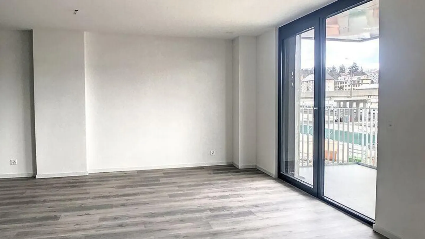 Appartement 3.5 Pièces Unique - Photo 3 sur 11