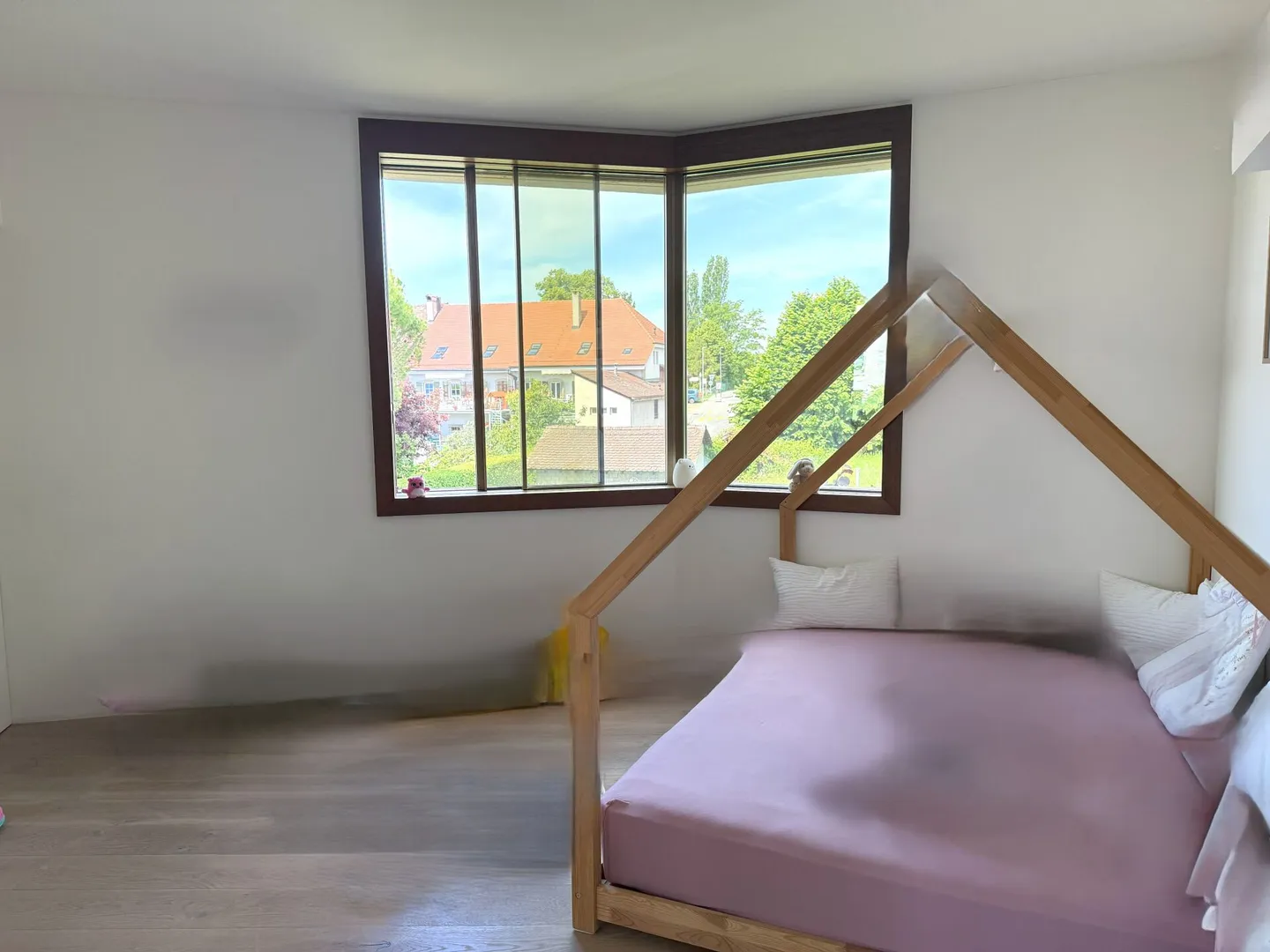 Appartement de Luxe avec Vue sur le Lac - Photo 15 sur 17