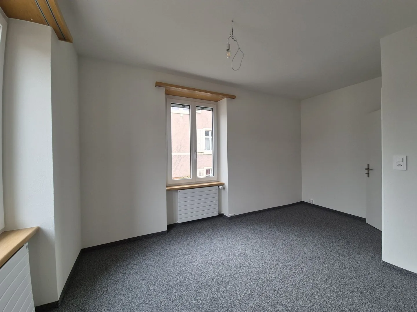 Appartamento di 4 stanze in una posizione tranquilla - Foto 6 di 9