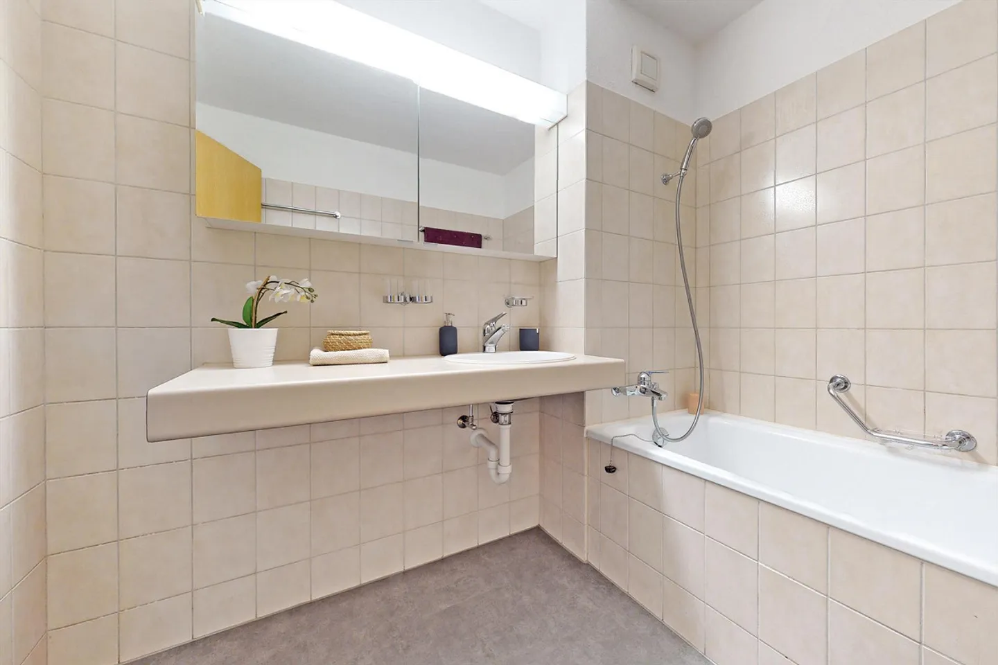 Petit mais bel appartement au cœur de Langenthal - Photo 6 sur 9