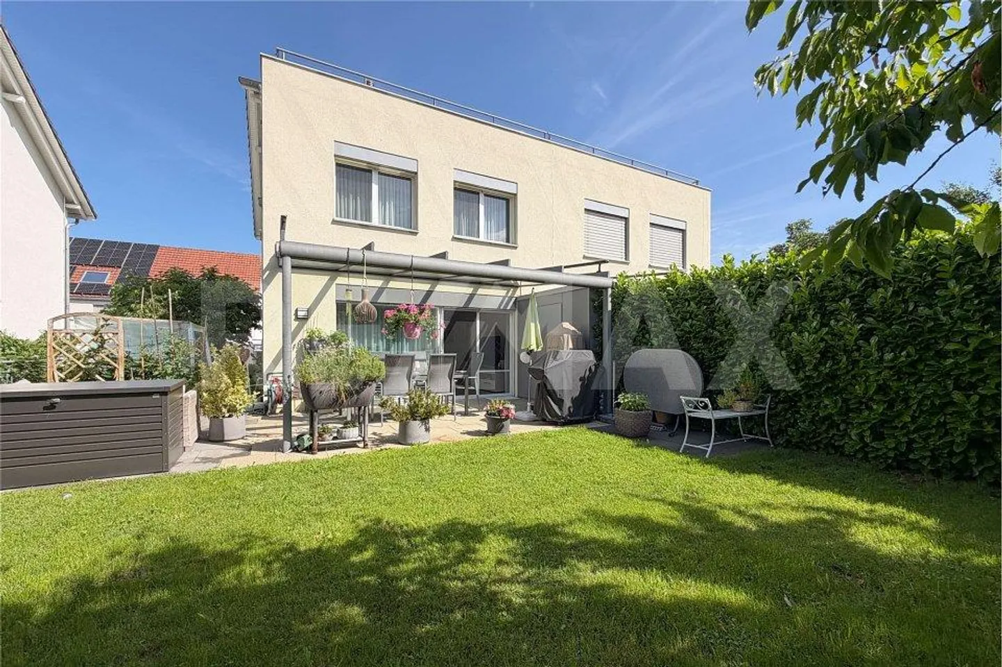Charmantes Duplex-Familienhaus - Foto 1 von 13