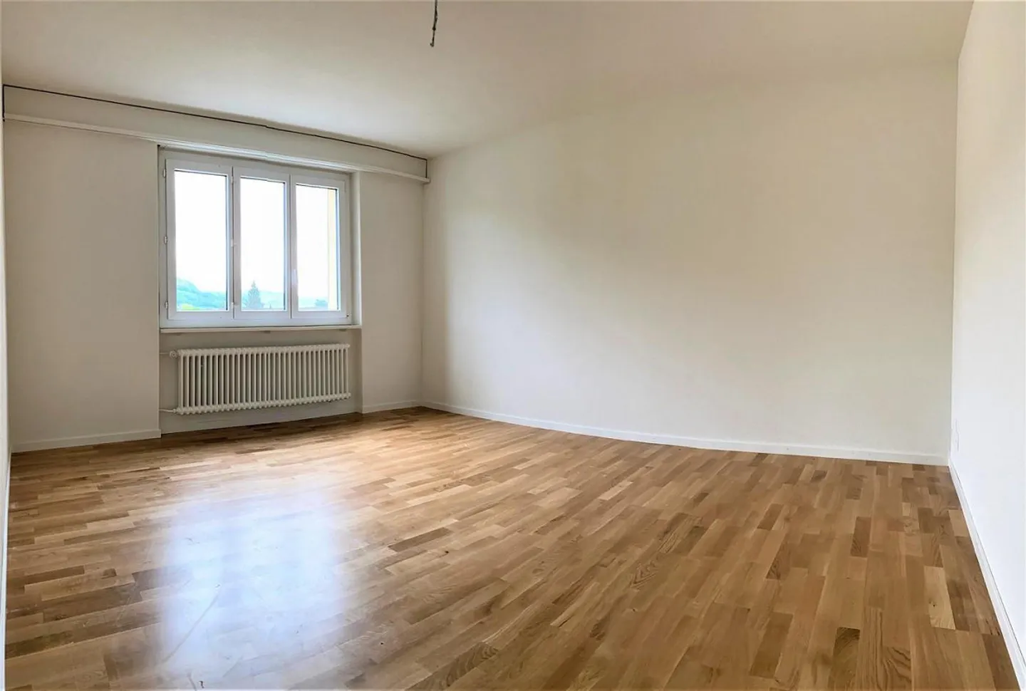 Appartamento 4 locali al 5° piano a Stansstad - Foto 7 di 10