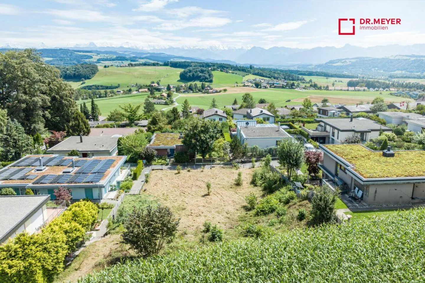 Building plot at Dentenberg, 801 m2 developed land - Photo 1 of 7