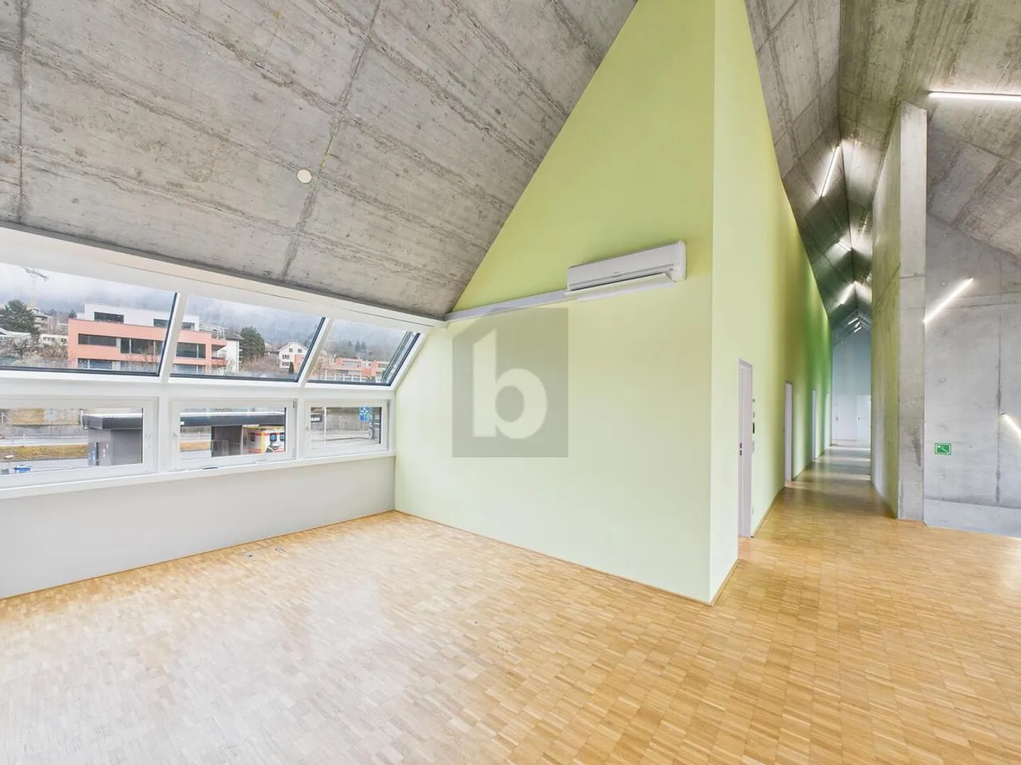 MODERNE ET SPACIEUSE DANS UN EMPLACEMENT CENTRAL - Photo 5 sur 6