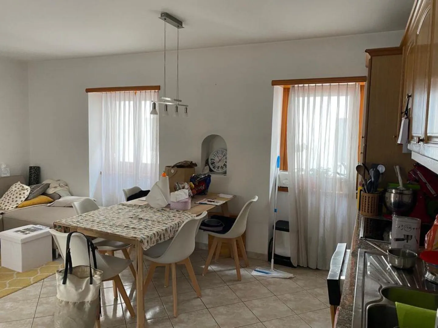 Mehrfamilienhaus mit zwei Wohnungen, ein Duplex und eigenständigem ... - Foto 7 di 13
