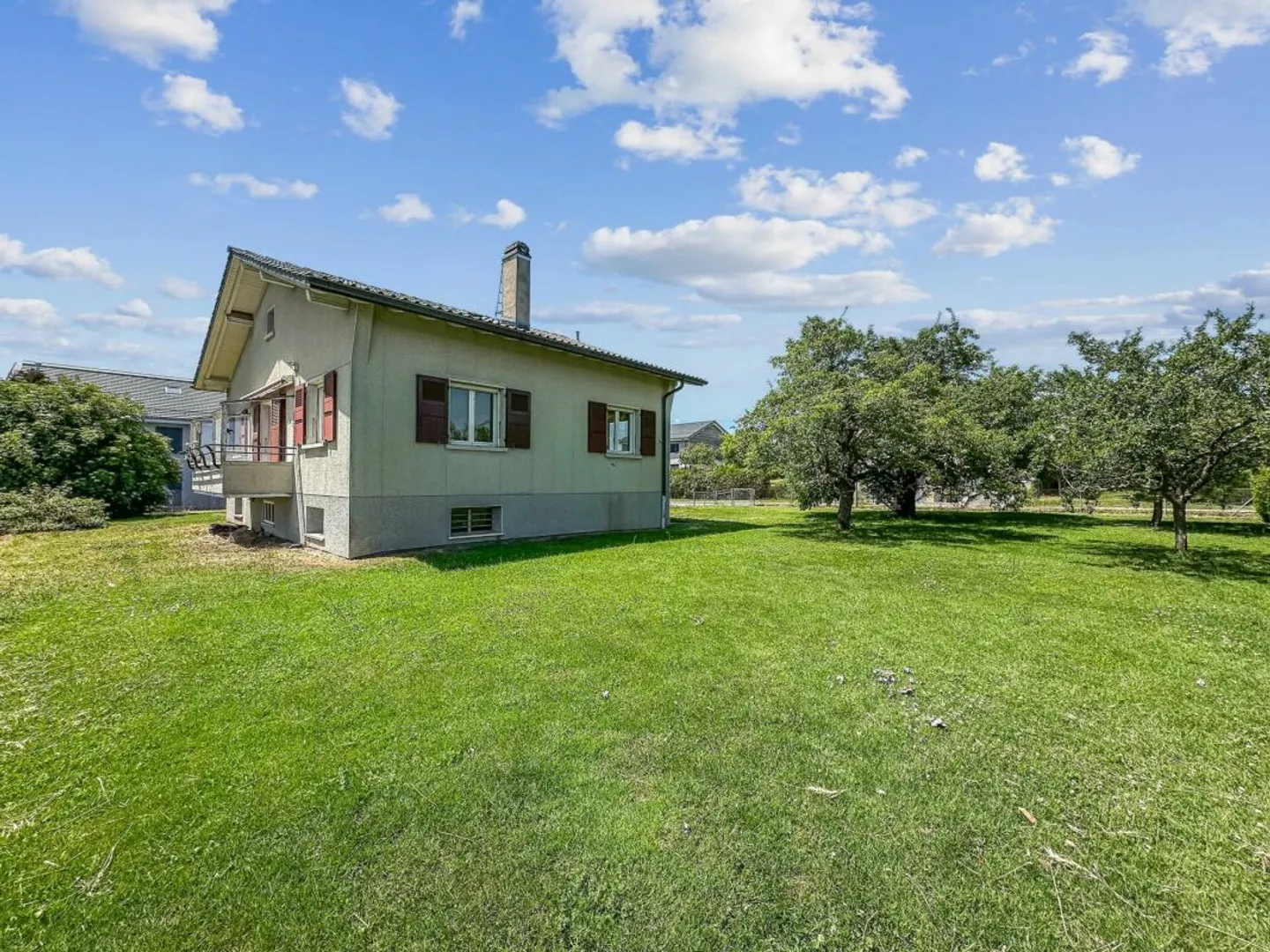KLEINES HAUS ZU RENOVIEREN, AM RANDE VON LANDWIRTSCHAFTLICHEM GEBIET - Foto 1 von 16