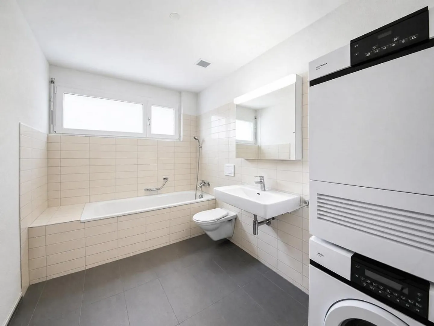 Modern 4½ room apartment with balcony and plenty of living comfort in Widnau - Photo 12 of 14