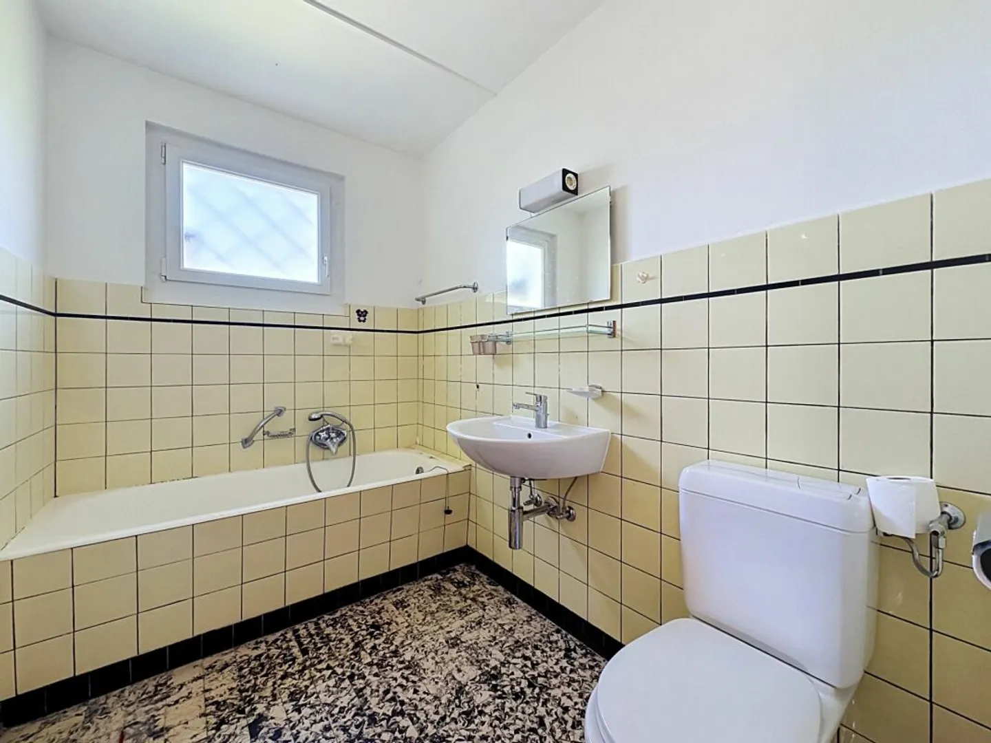 KLEINES HAUS ZU RENOVIEREN, AM RANDE VON LANDWIRTSCHAFTLICHEM GEBIET - Foto 13 von 16