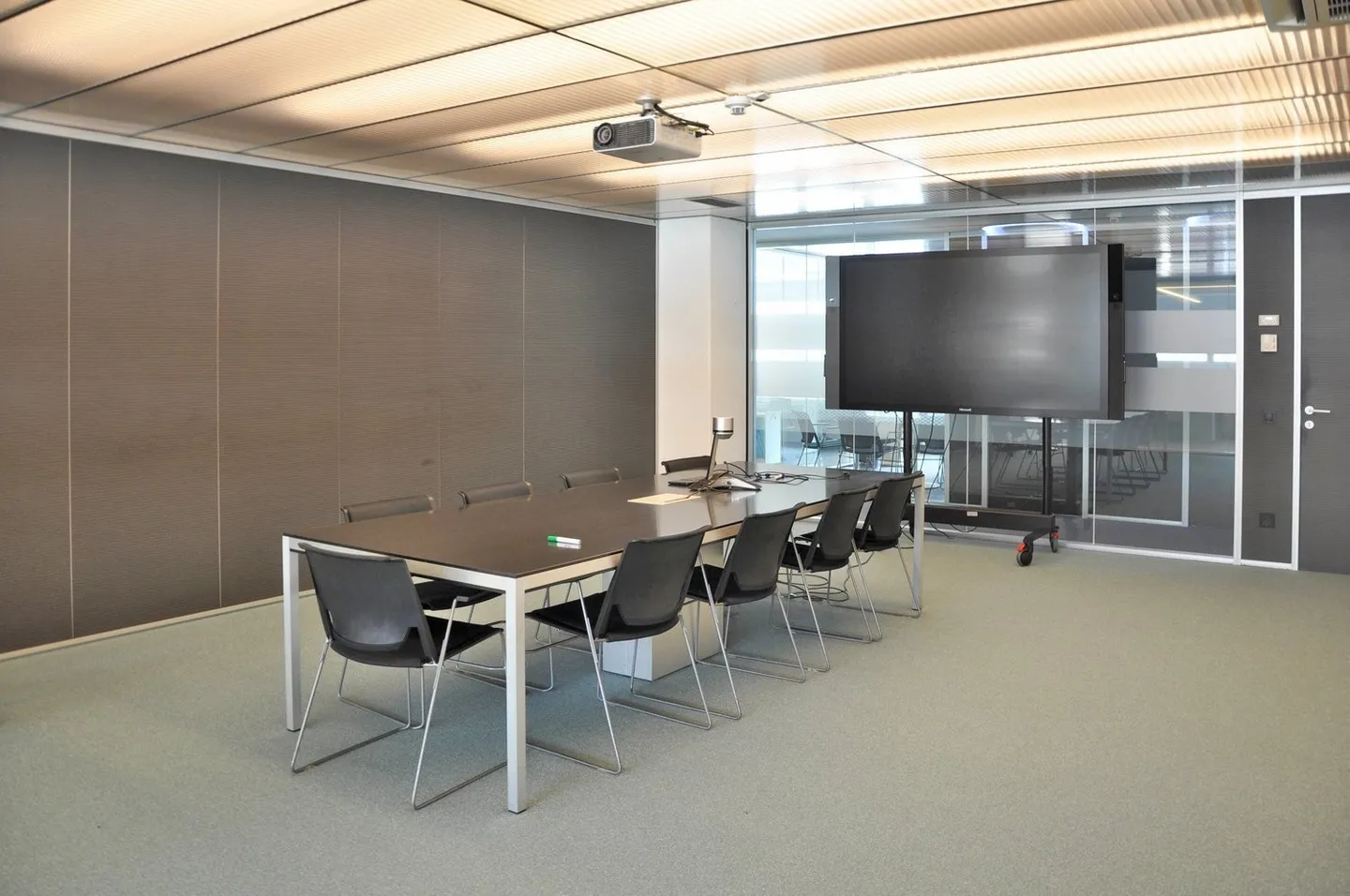 Bedano - Large offices for rent of various types - Photo 4 of 10