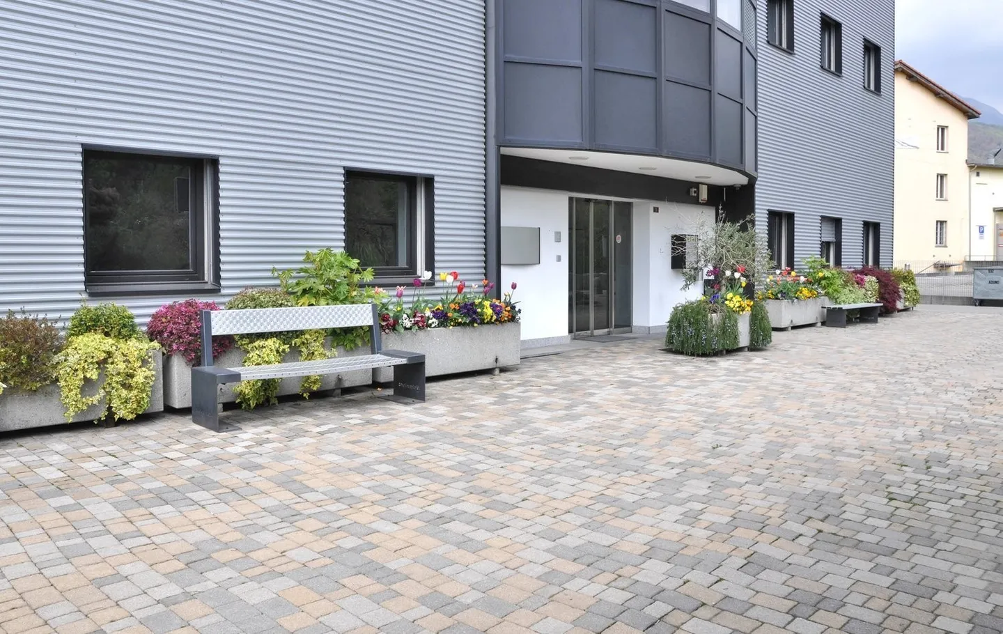 Bedano - Large offices for rent of various types - Photo 9 of 10