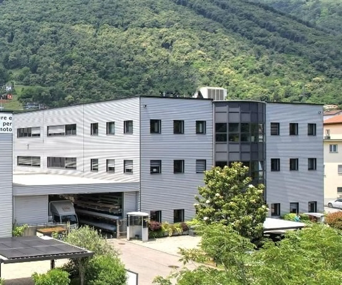 Bedano - Large offices for rent of various types - Photo 10 of 10