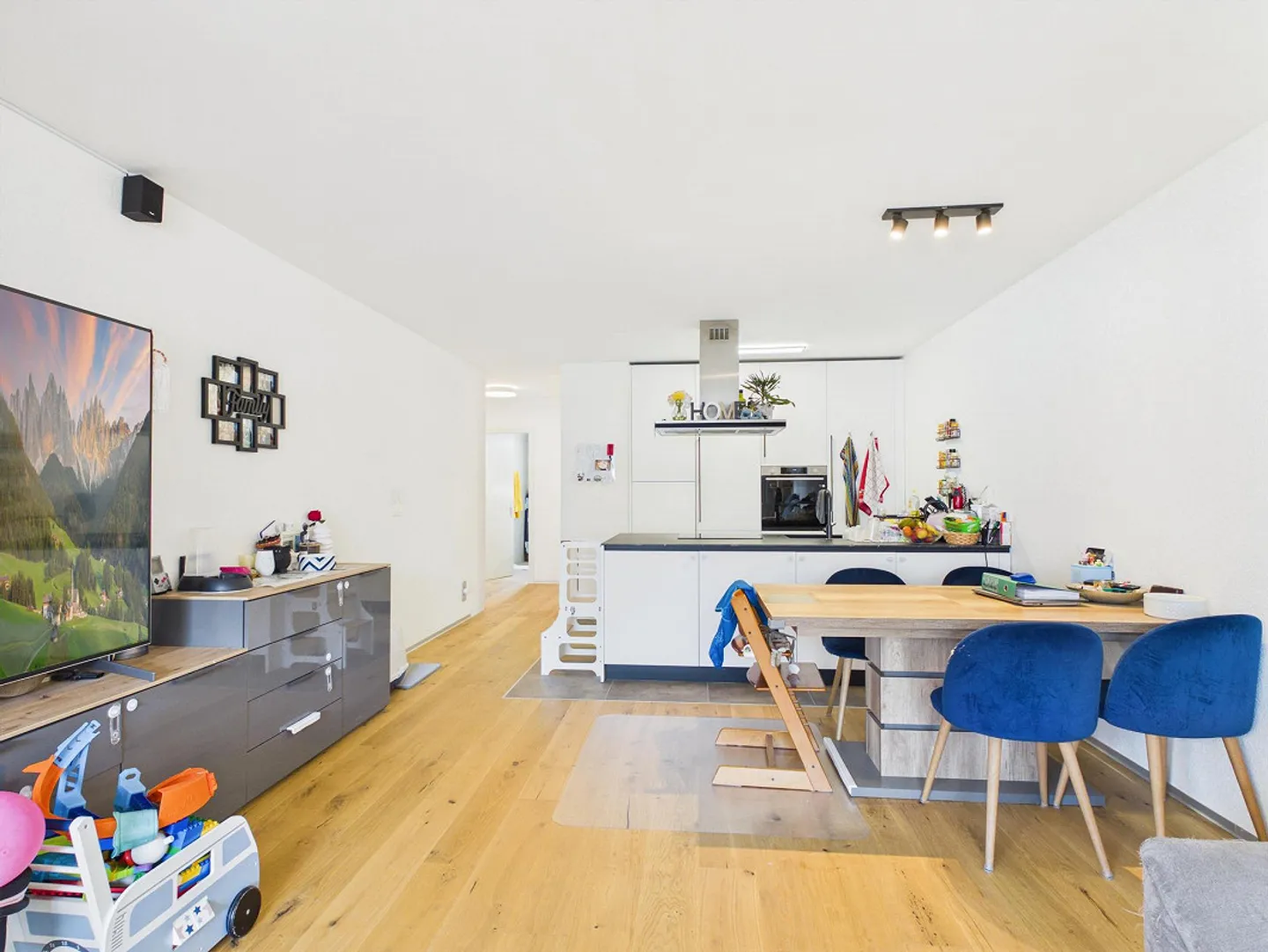 Sensational Apartment in Naters - Photo 3 of 10