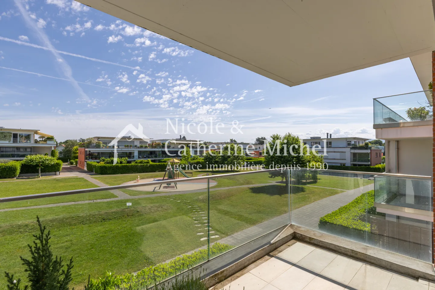 Domaine des Perrières - Coppet: high-end 4.5 room apartment - Photo 9 of 13