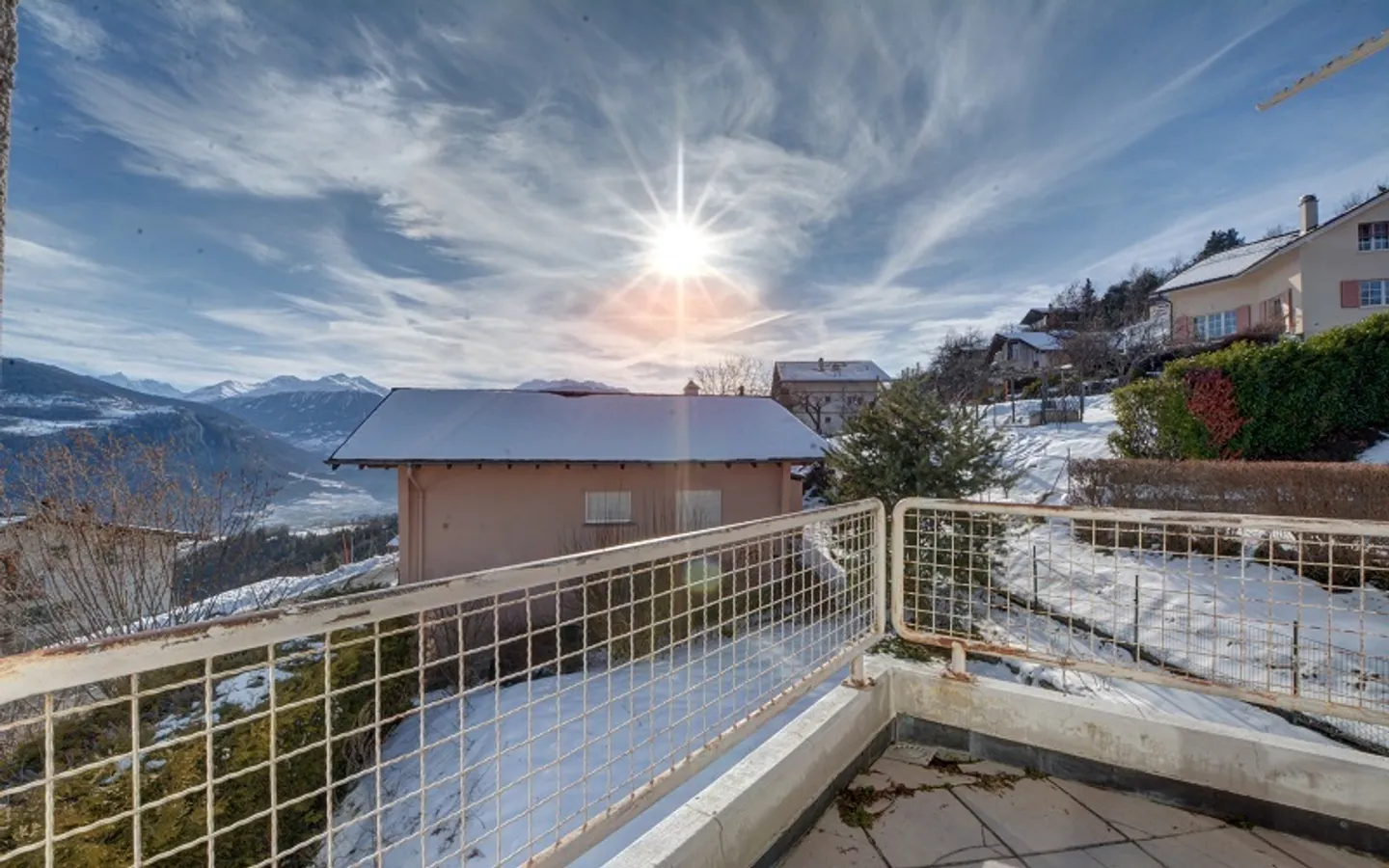 Appartement à vendre - Photo 2 sur 13