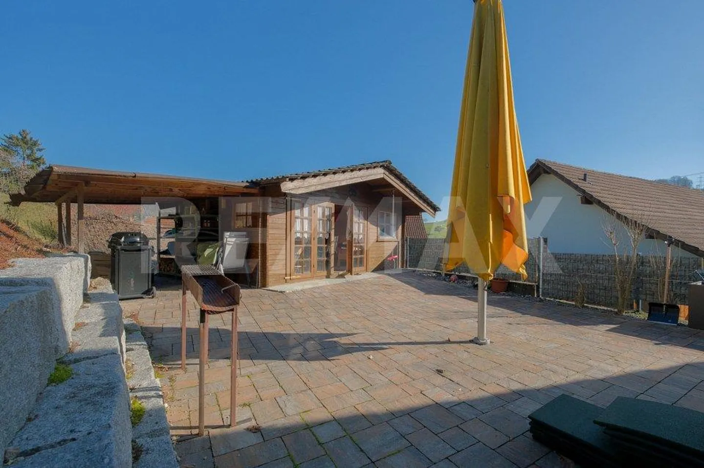 Stylish 5.5 Room Single-Family House: Sunny & Family-Friendly - Photo 6 of 13