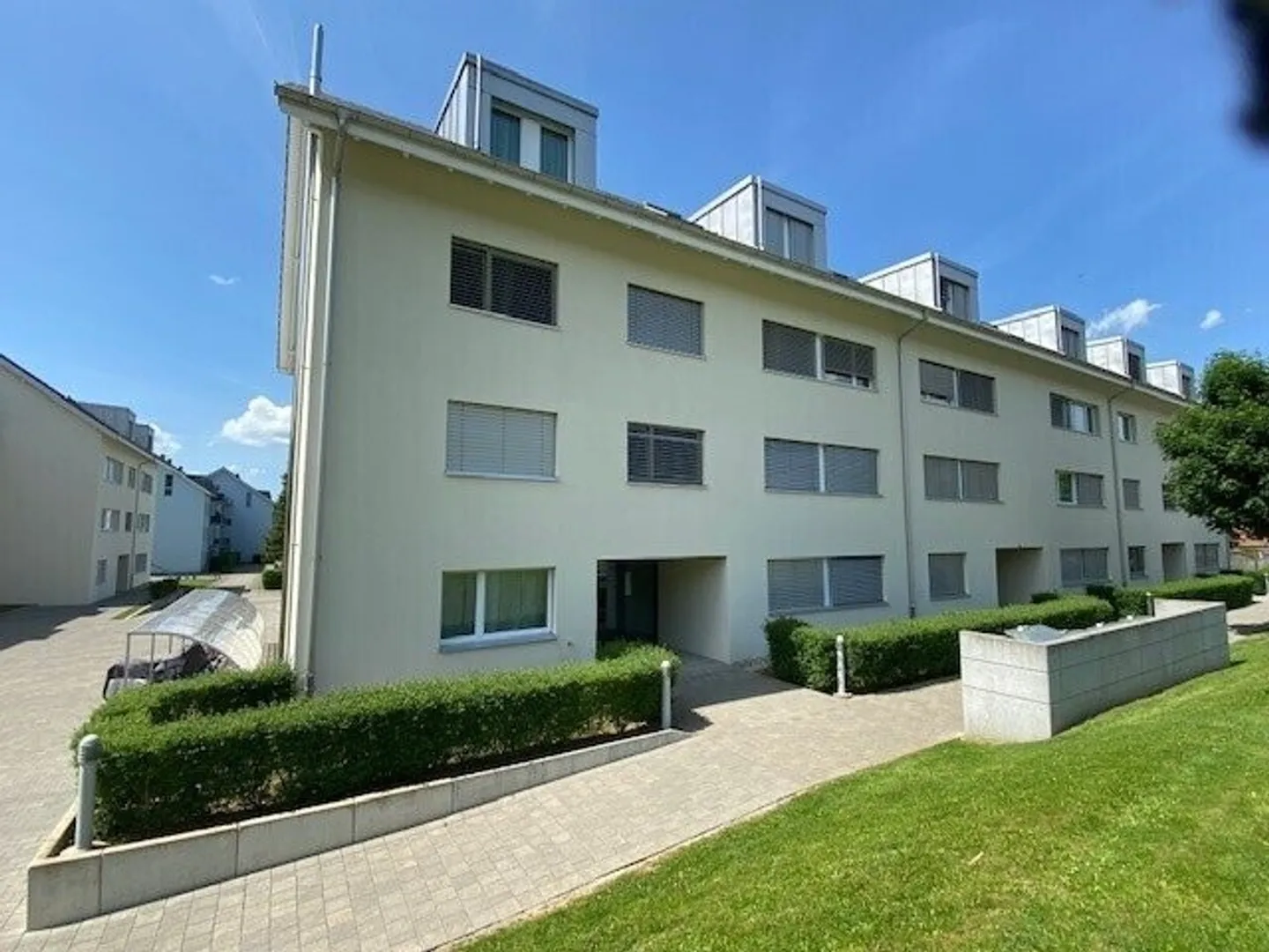 Place de parking à louer - Photo 1 sur 1